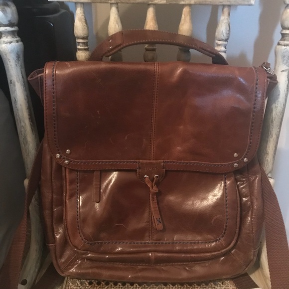 NWT The SAK crossbody/backpack distressed brown - Picture 1 of 8